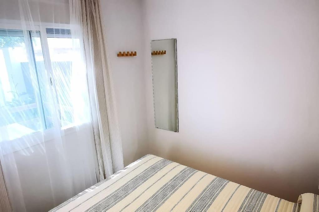 Apartamento Mery Oliva Chiclana de la Frontera Kültér fotó